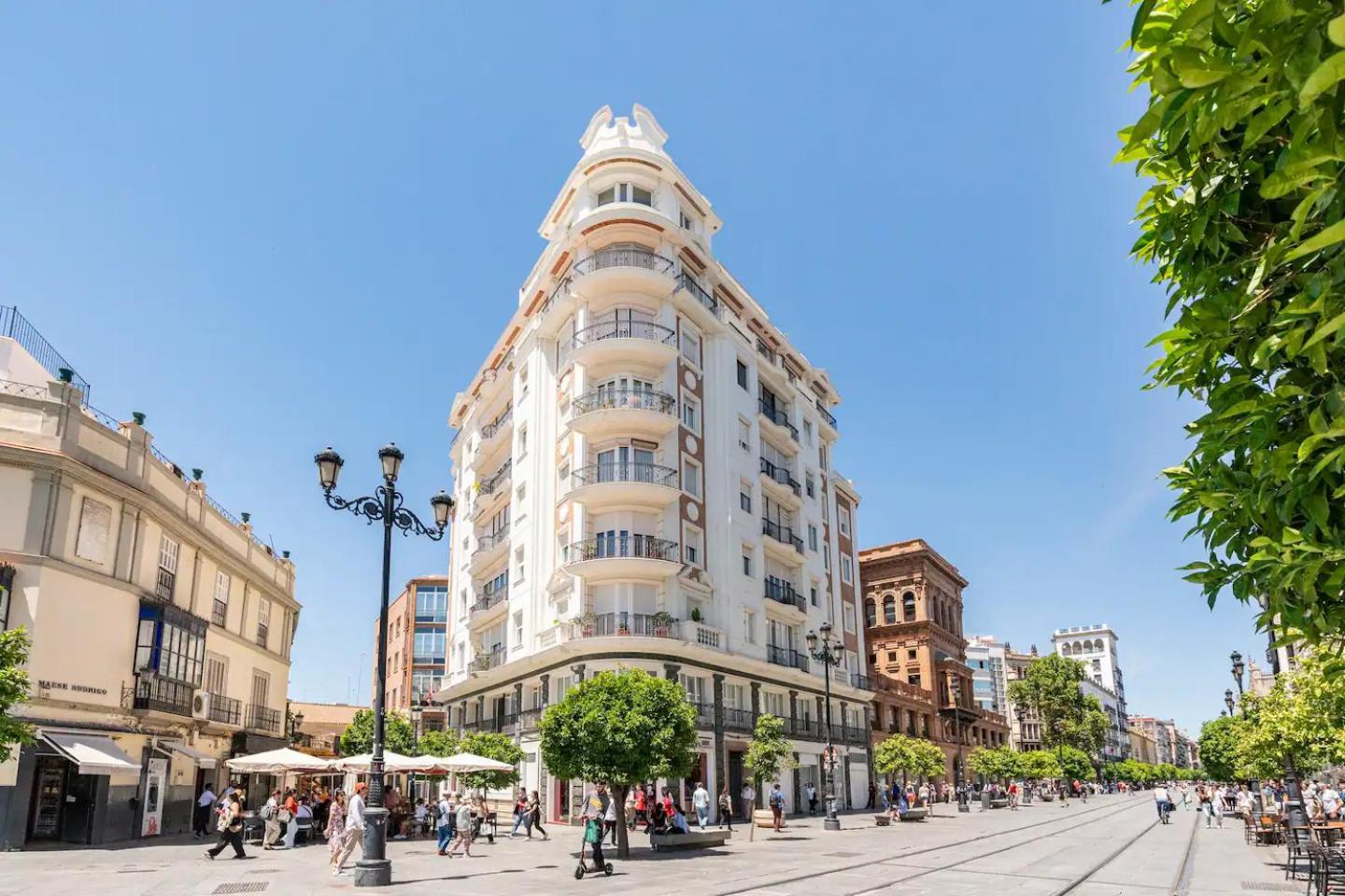 Апартаменты Puerta De Jerez II (Adults Only) Севилья Экстерьер фото